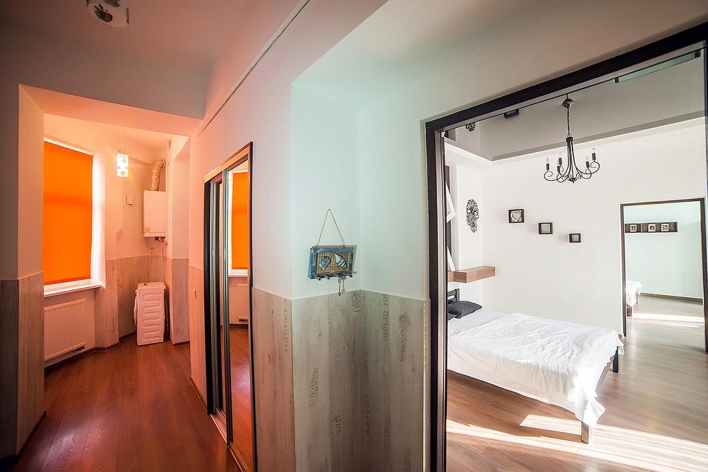 Apartments Zefir Lviv Buitenkant foto