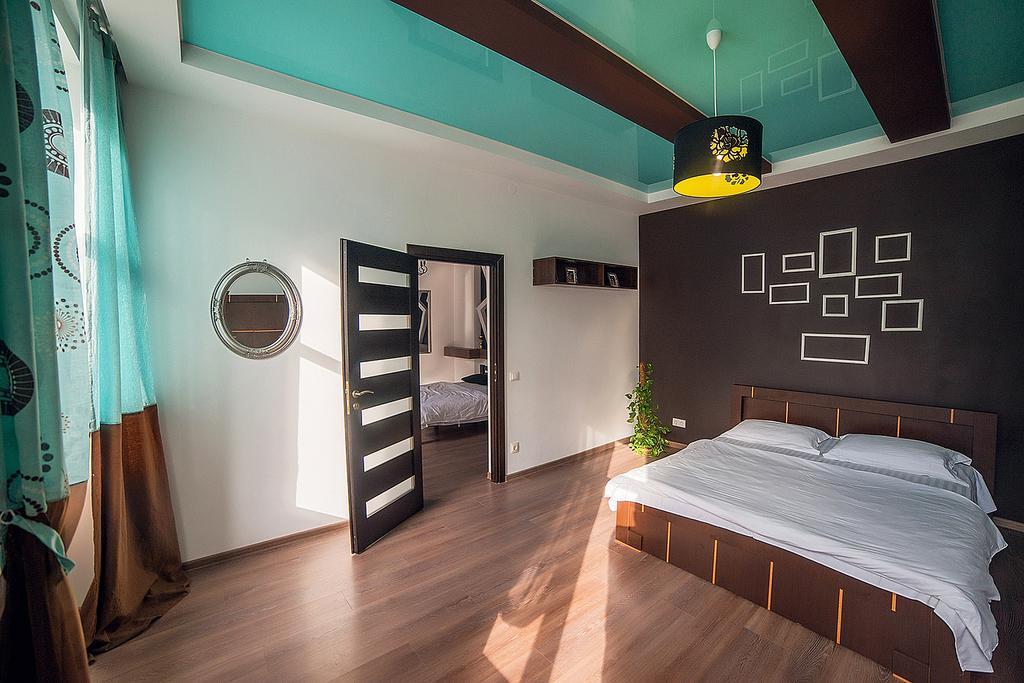 Apartments Zefir Lviv Buitenkant foto
